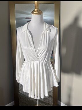 White Long-Sleeve Surplice Peplum Tunic Top